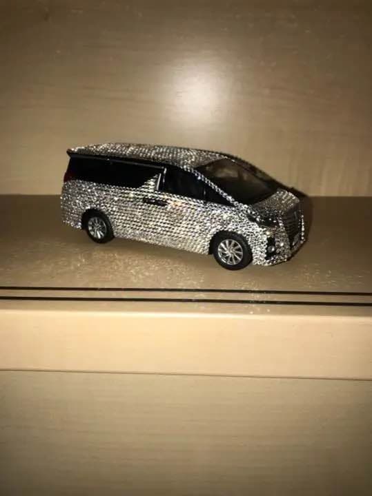 アルファード 30系 色見本