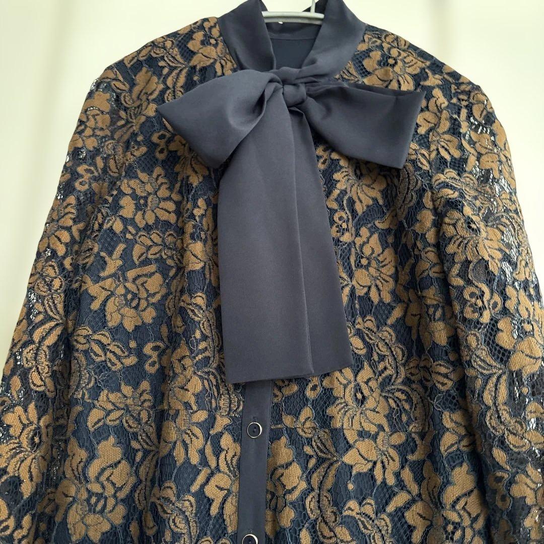 ネイビーゴールド花柄レースドレス
