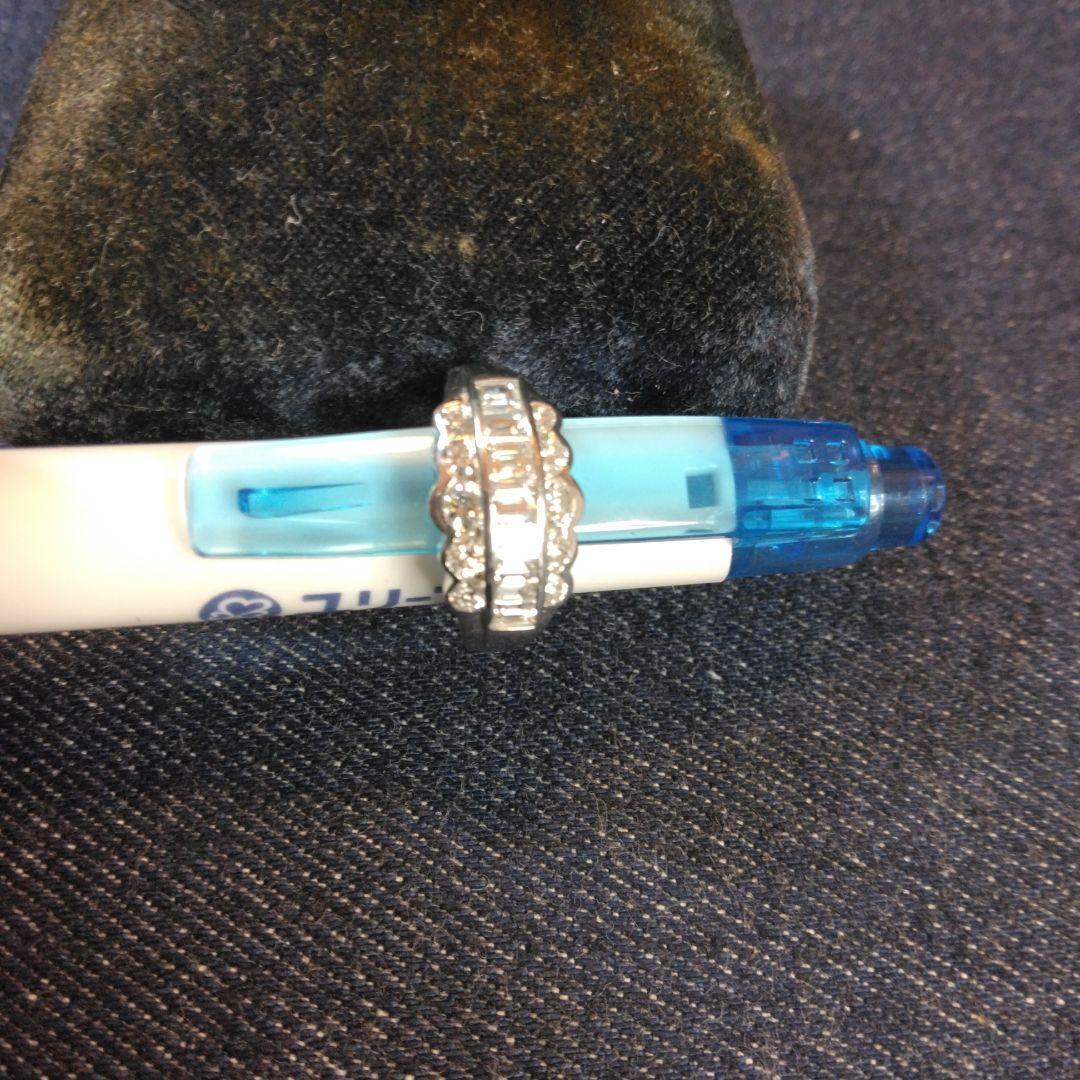 エレガント Pt900 リング ダイヤモンド　中古品