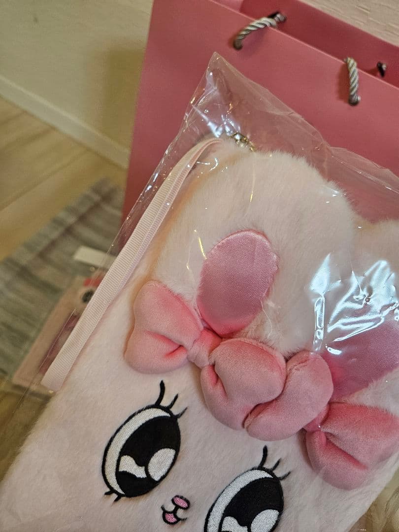 Esther Bunny ウサギペンライトポーチ&ボアトレカケース新品未使用