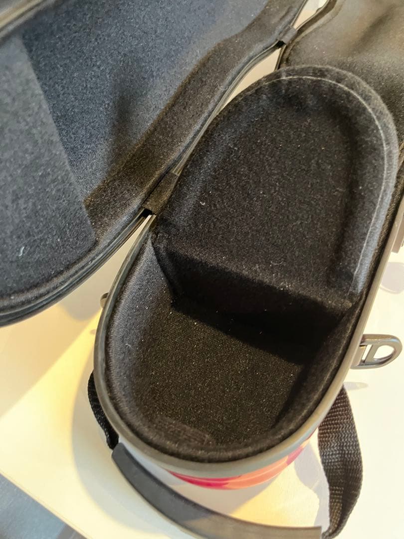 東洋楽器　バイオリンケース　プリュームファイバー　プラチナワイン