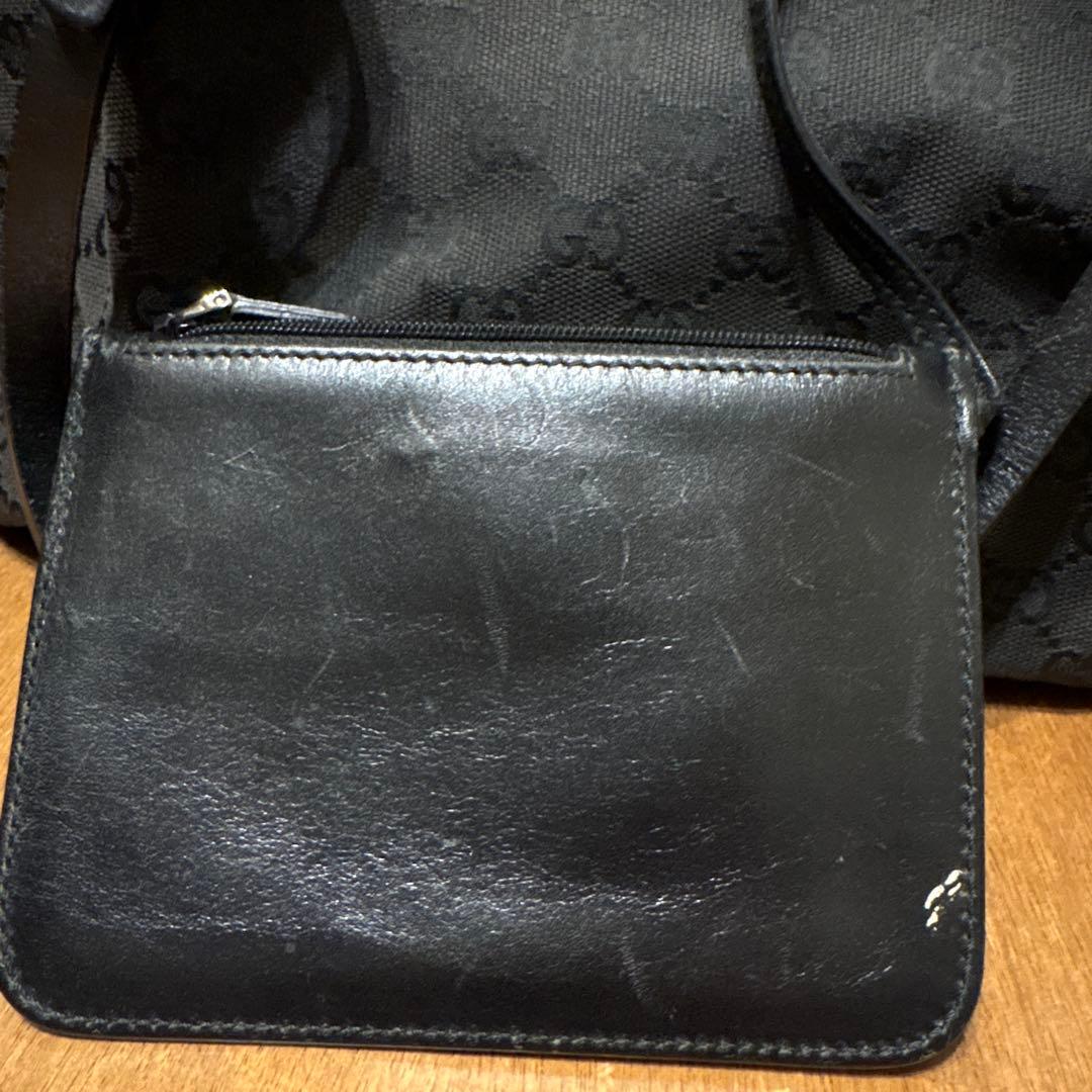 GUCCI ブラックキャンバス ハンドバッグ