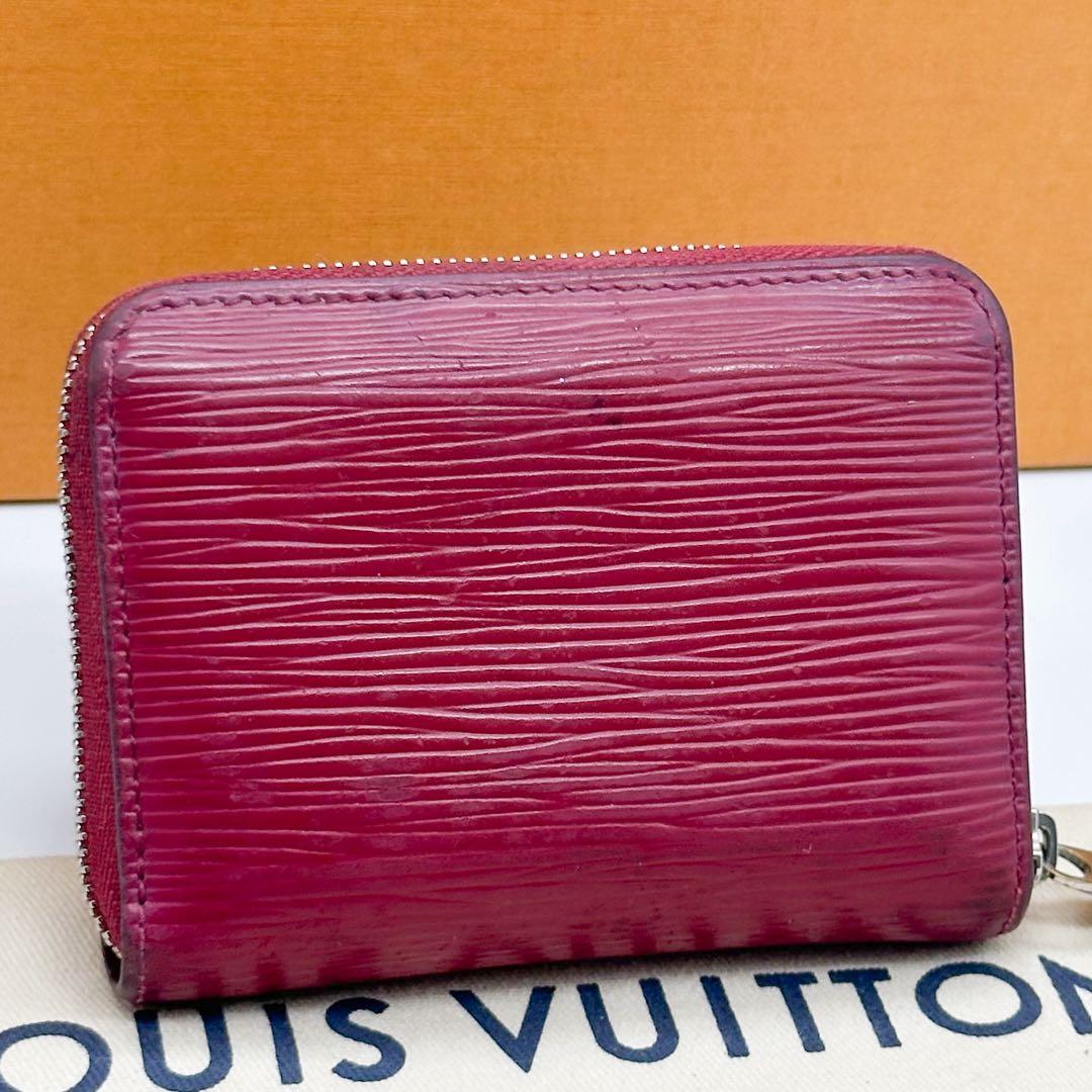 ルイヴィトン ジッピーパース エピ フューシャ ラウンドファスナー ミニ