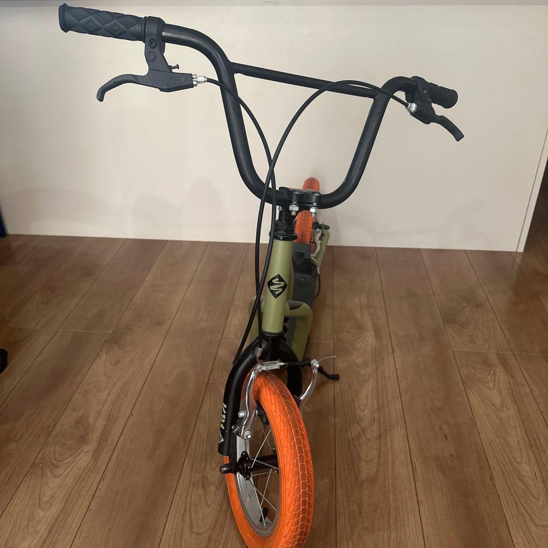 ストリートサーフィン　キックボード　kb1