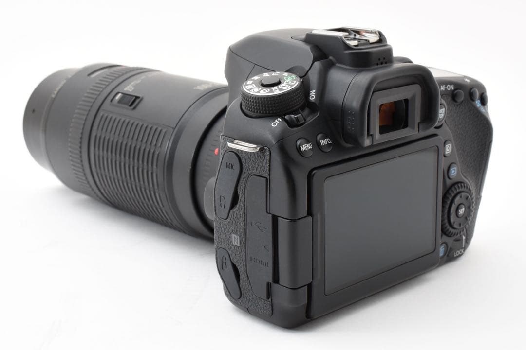 デジタル一眼レフカメラ Canon EOS 80D/望遠レンズセット