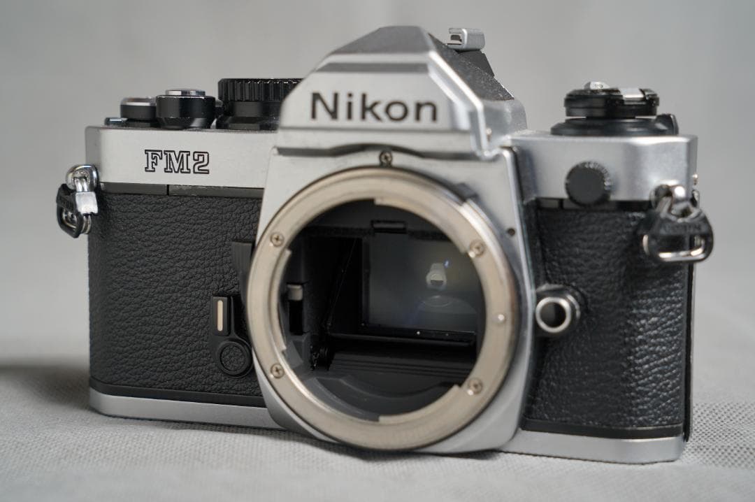 Nikon FM2 一眼レフカメラ 35mmフィルム