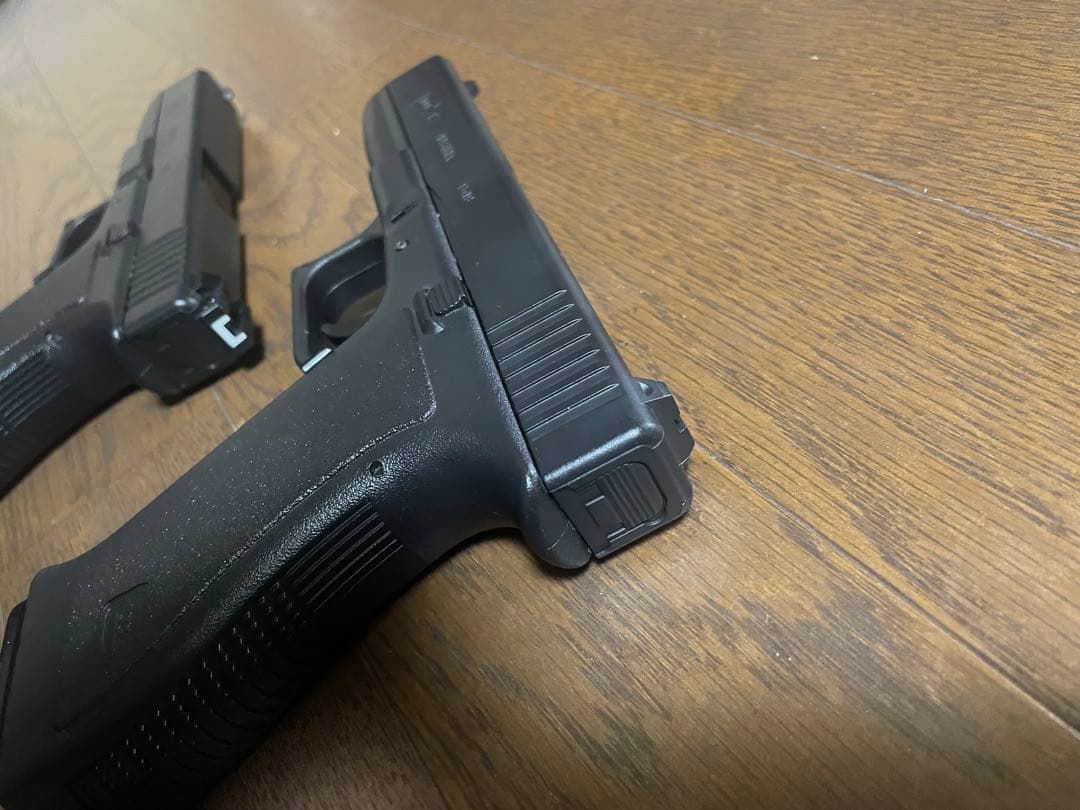 コクサイ　GLOCK 17 ガスブローバックモデル　2丁