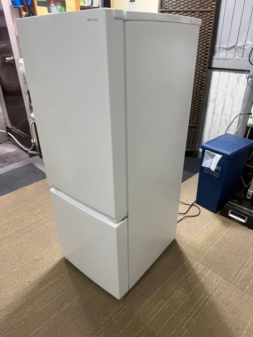 【超美品】ヤマダ　REFAGE 156L 冷凍冷蔵庫　YRZ-F15LW