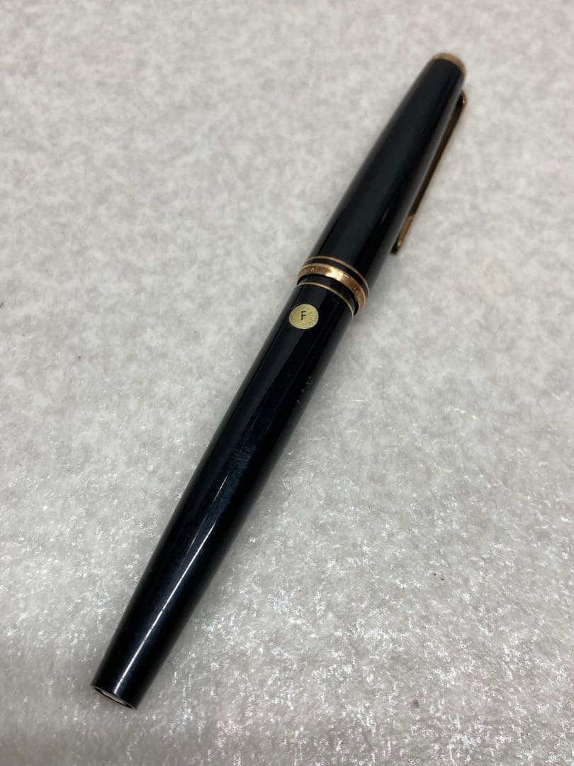 モンブラン 万年筆 黒 585