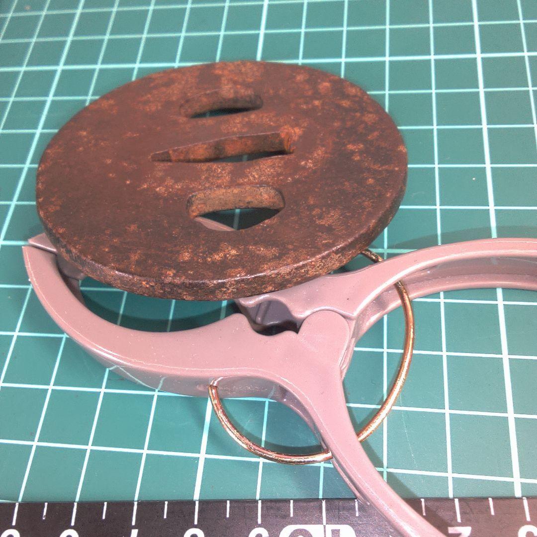 小物１ 鉄製 鍔(つば) 漢字刻印あり