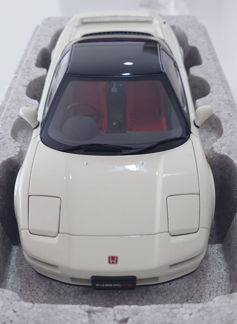【稀少】 NSX タイプR 1/18 【AUTOART】