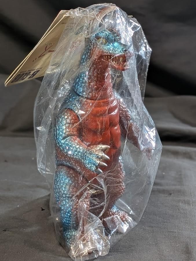 アーストロン「帰ってきたウルトラマン」登場怪獣（ブルマァク復刻）ソフビ未開封