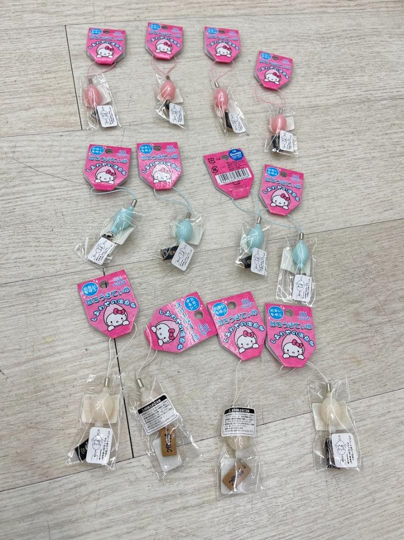 希少 当時物 ハローキティ しあわせの温泉卵 ストラップ 3種×4 04年