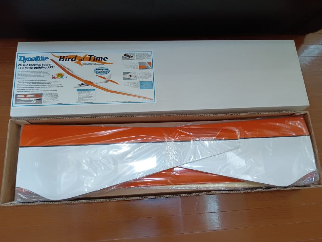 ラジコン飛行機超珍品　Dynamite Bird of Time（半完成機）