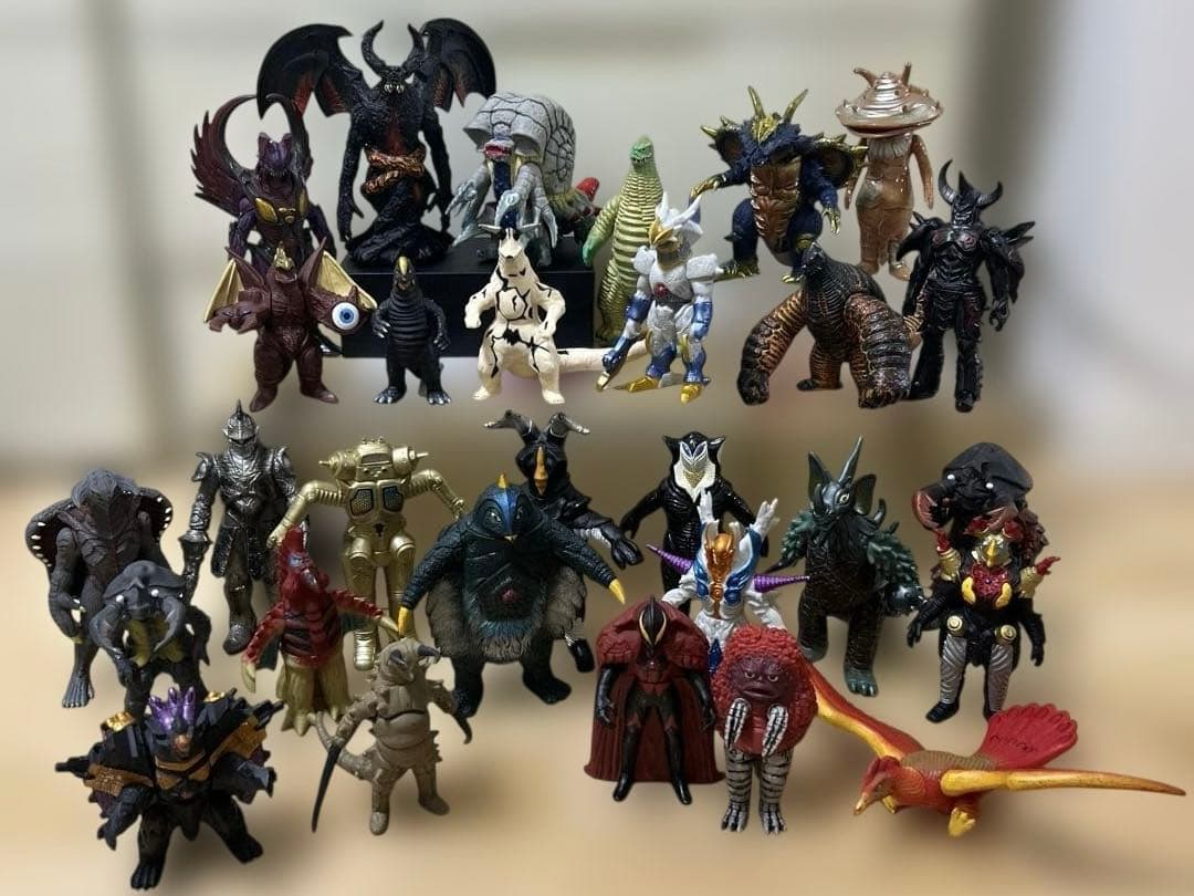 【まとめ売り】ウルトラマンシリーズ 怪獣フィギュア29体セット