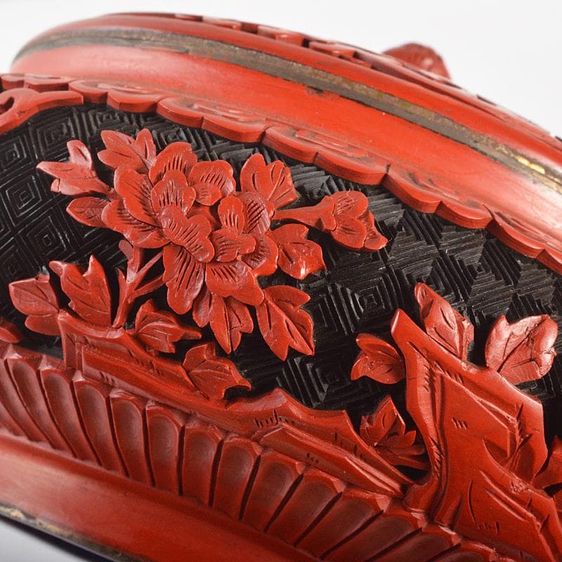 中国　剔紅　堆朱　堆黒　内七宝　花文　蓋物　M　R6751