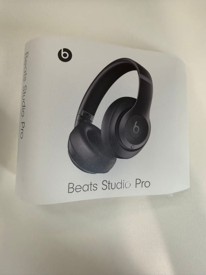 Beats Studio Pro ブラック
