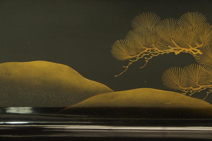 松上鶴蒔絵 四方盆 時代物(A981)