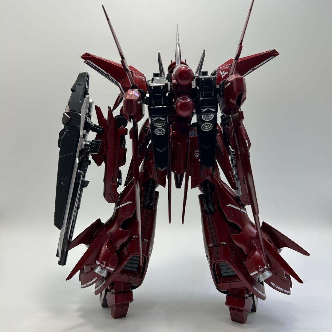 リバウ（RE） ガンプラ　完成品