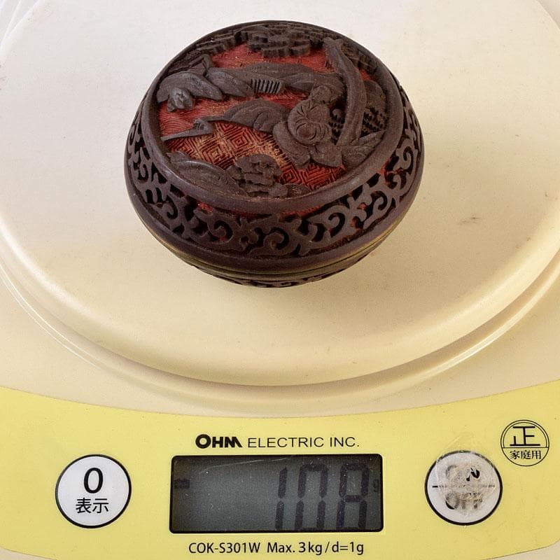 中国　堆朱　堆黒 　内七宝　山水人物文　香合　V　R9265