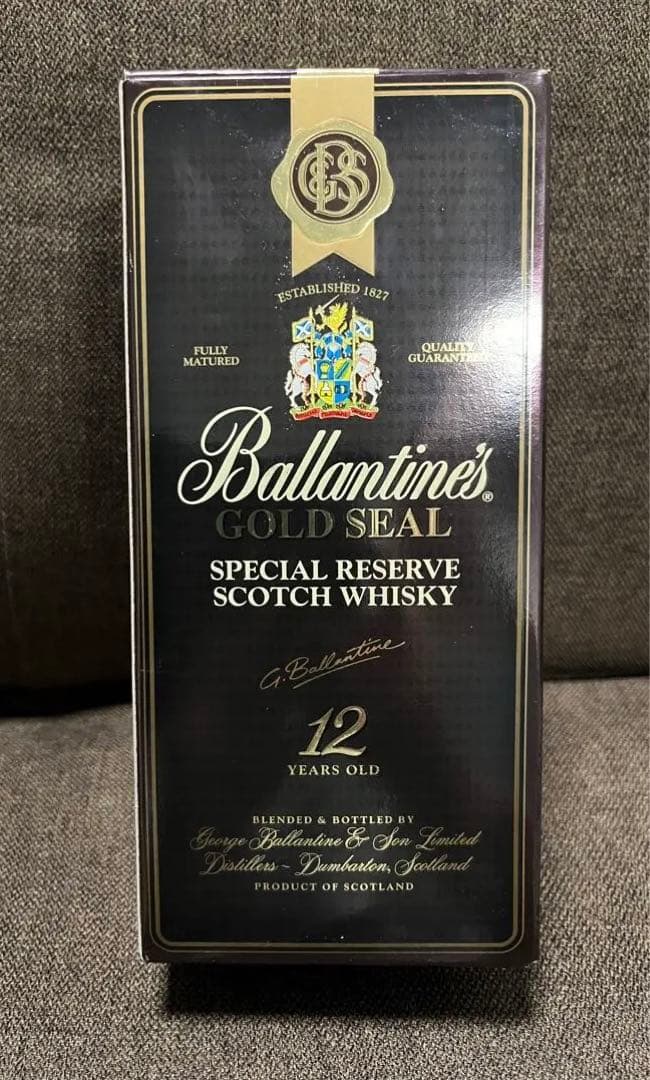 【バランタイン 12年 ゴールドシール】（700ml）