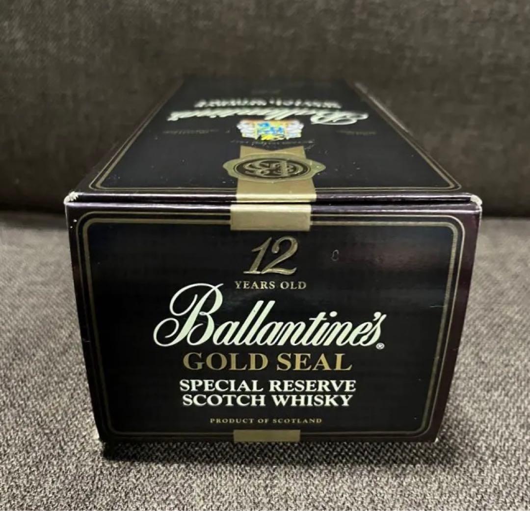 【バランタイン 12年 ゴールドシール】（700ml）