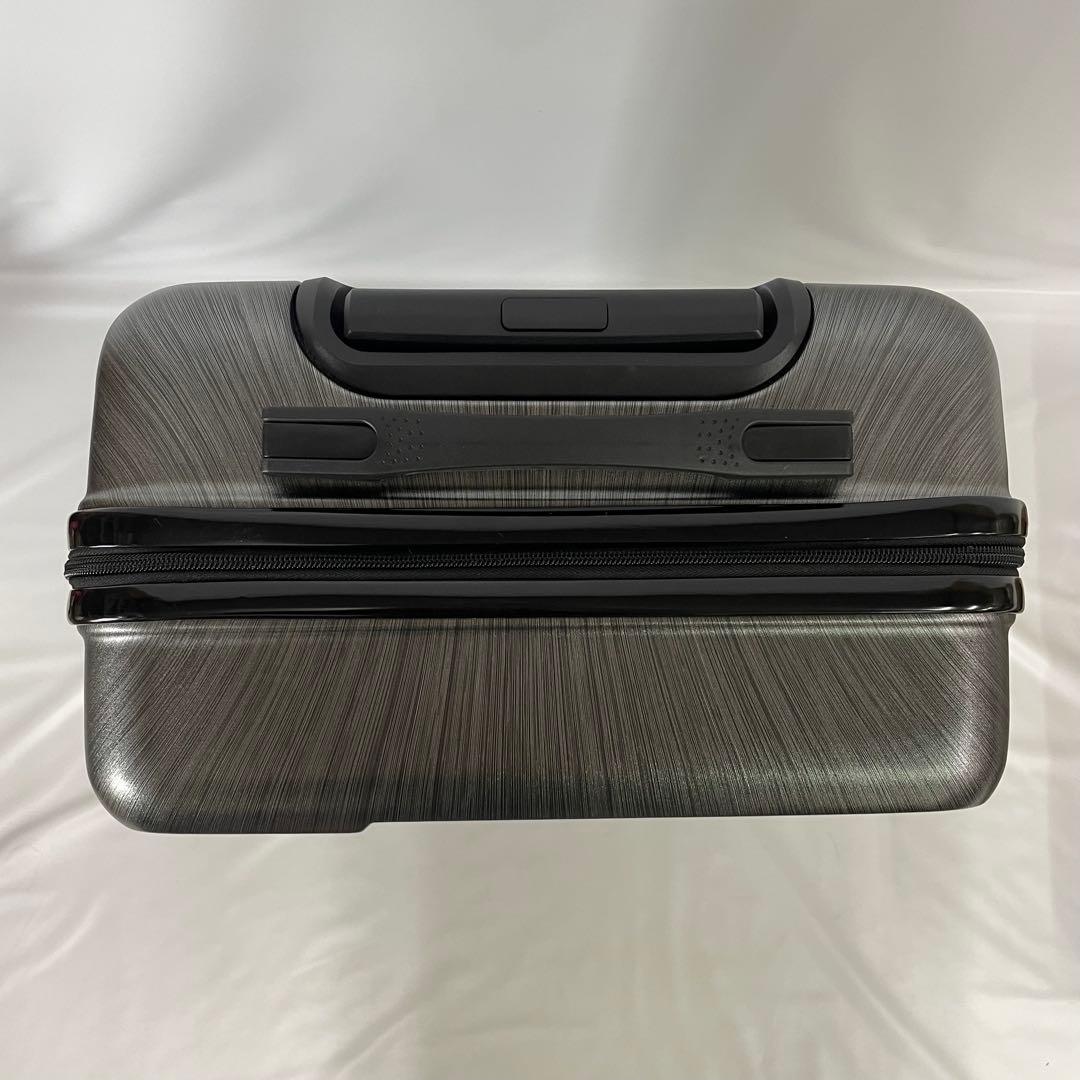 ポルシェ 軽量キャリーケース 機内持ち込み可