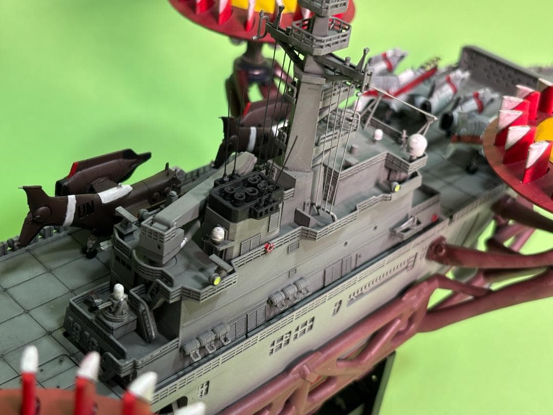 エヴァンゲリオン〝クレーディト空中母艦〟（1/350）