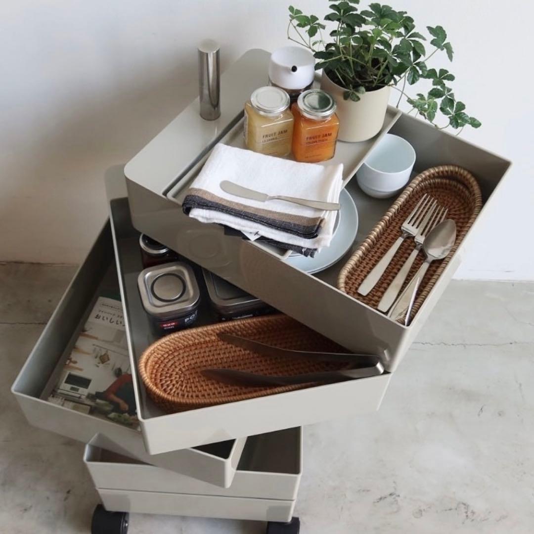 dramage　MAGIS マジス 360° コンテナ 5段 ライトグレー