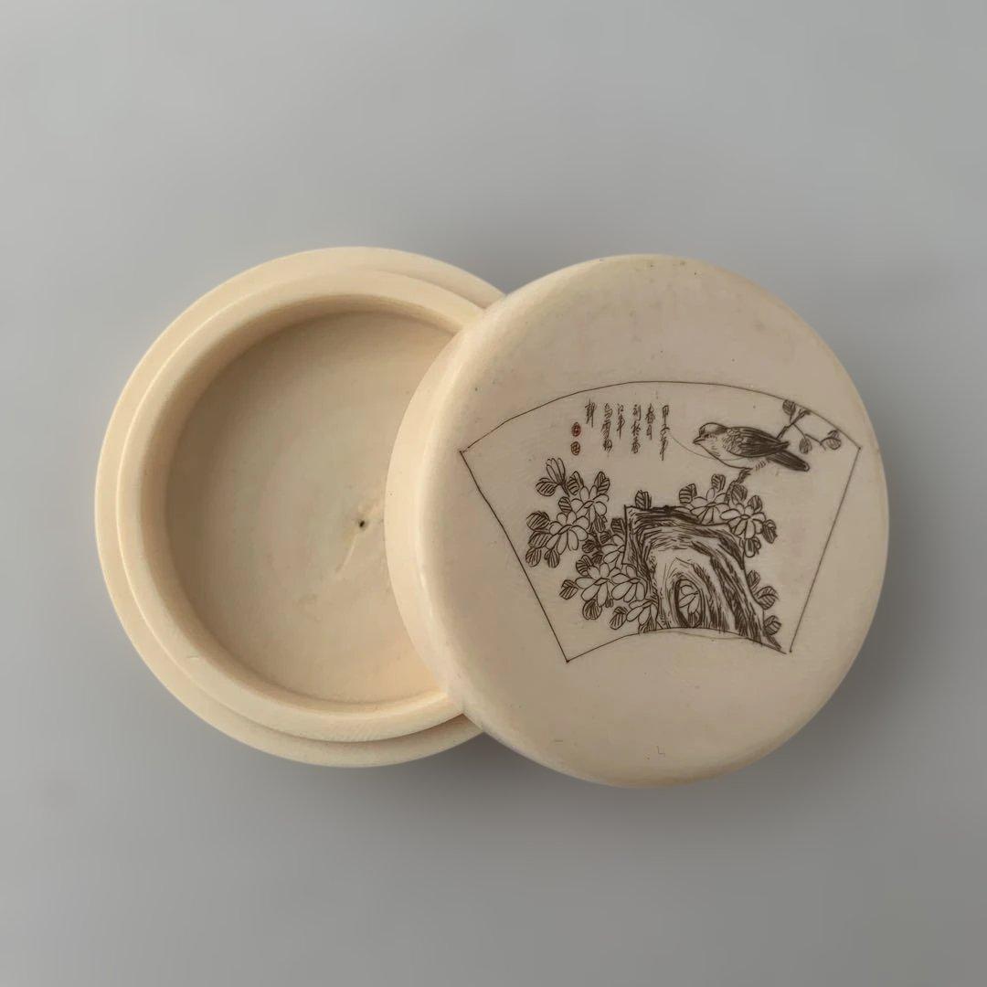 鶯の絵　入れ物　陶芸