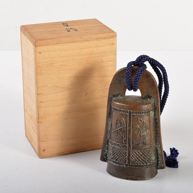 高岡銅器　古賀忠雄　鋳銅　卓鈴　置物　共箱　N　5946