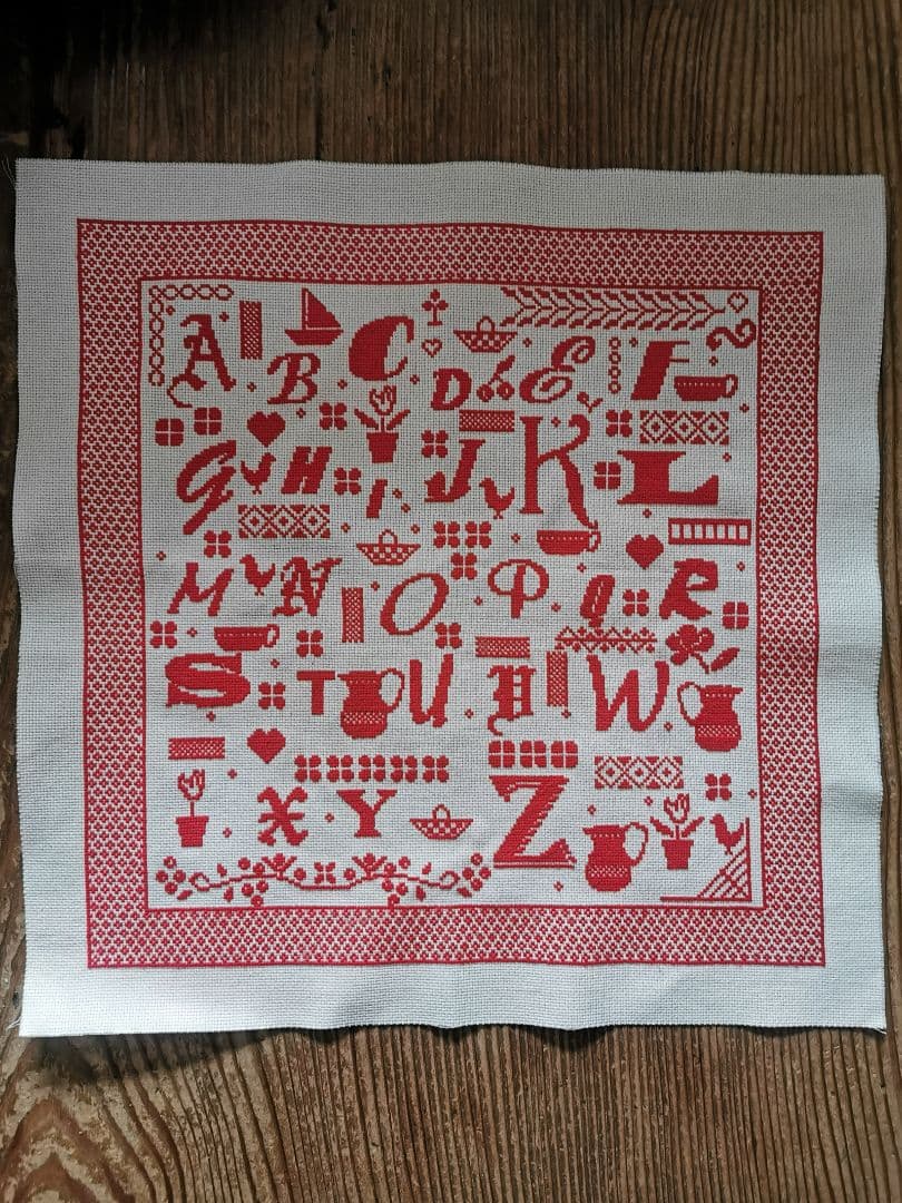 アンティークフランス マルチ文字体 カップポット植木鉢 ✜枠 赤糸刺繍サンプラー