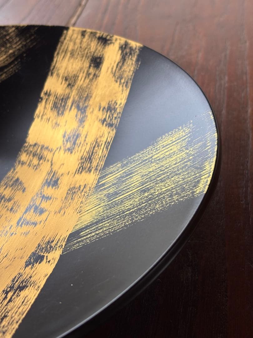 輪島塗漆器⭐︎黒と金のストライプ模様の大皿
