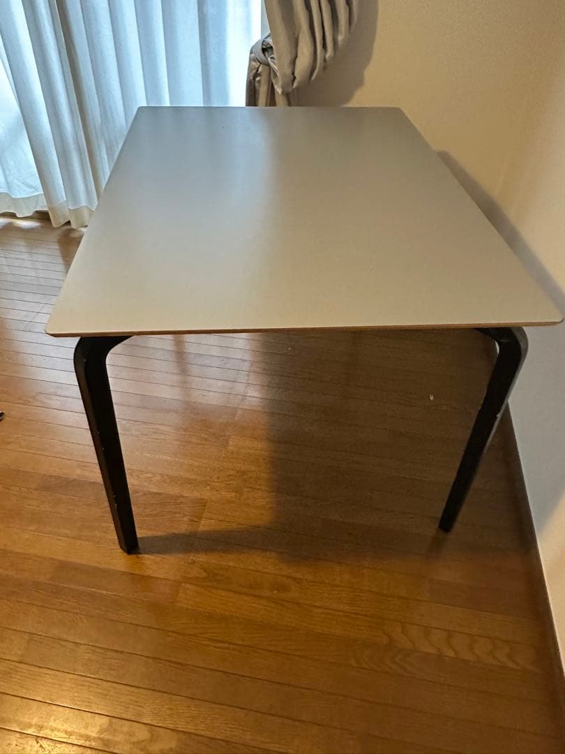 値下げ！北欧家具talo購入　ブルーグレーの天板が美しいダイニングテーブル