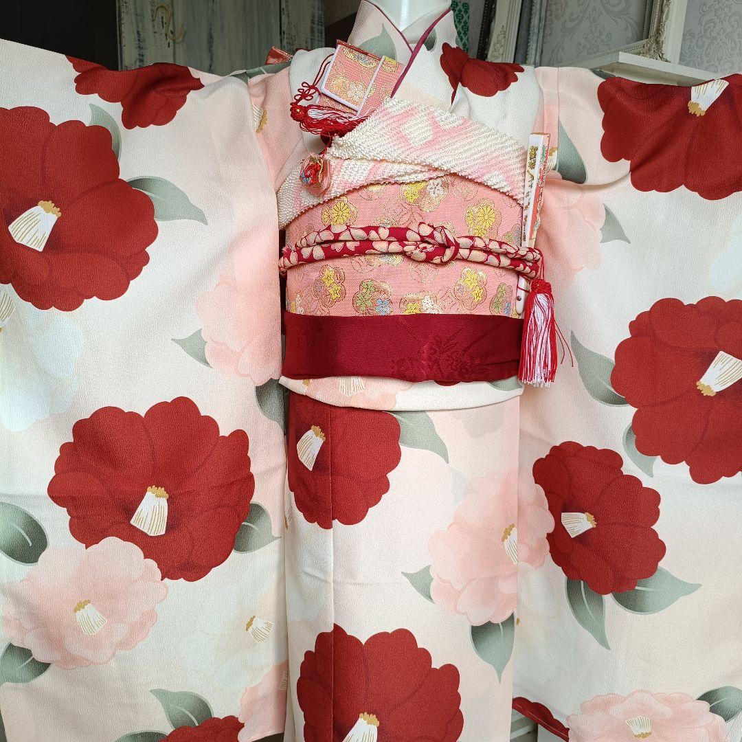 新品☆クリーム色に大きな椿の花模様が素敵な着物に作り帯☆七五三フルセット