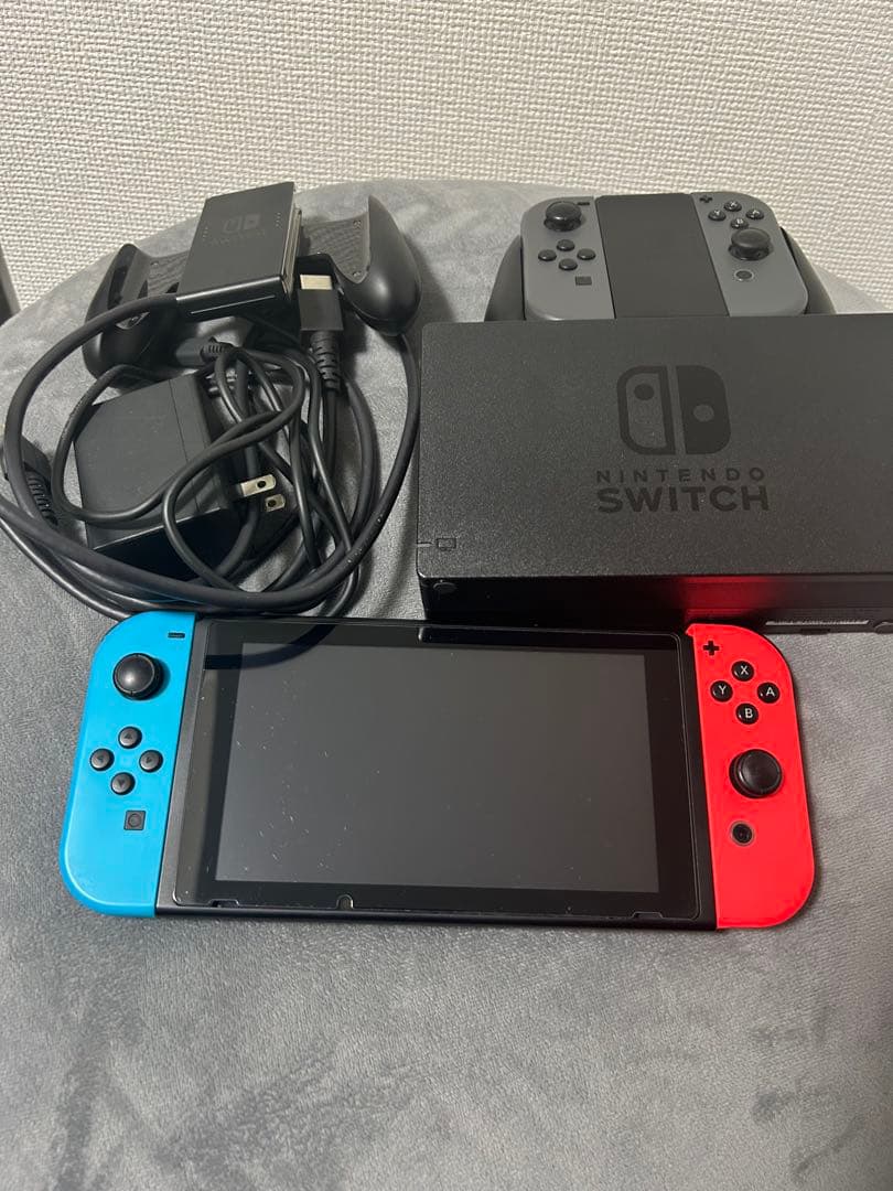 Nintendo Switch 本体 青/赤　Joy-Con×2