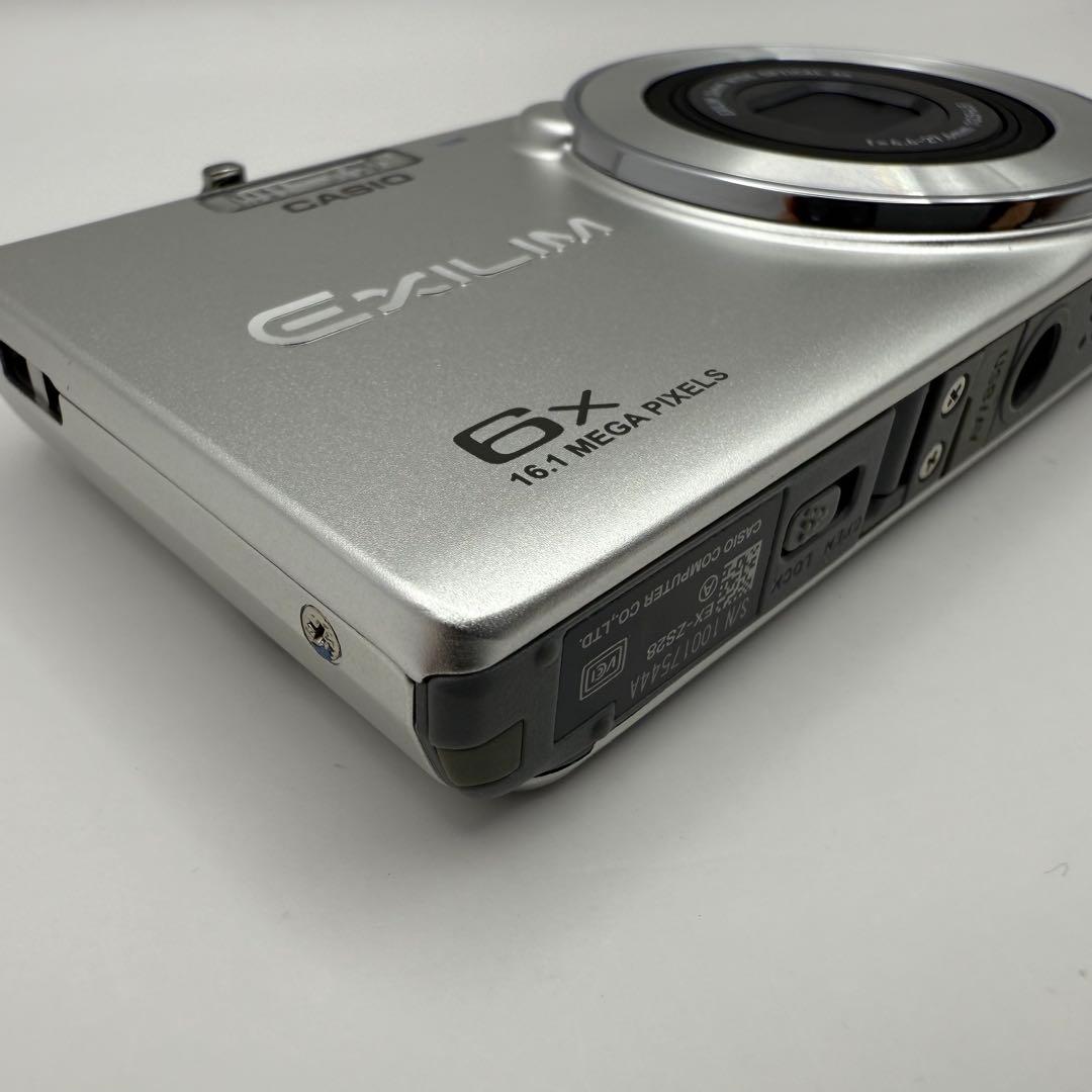 田中 様 CASIO カシオ EXILIM EX-ZS28 シルバー 可動品.