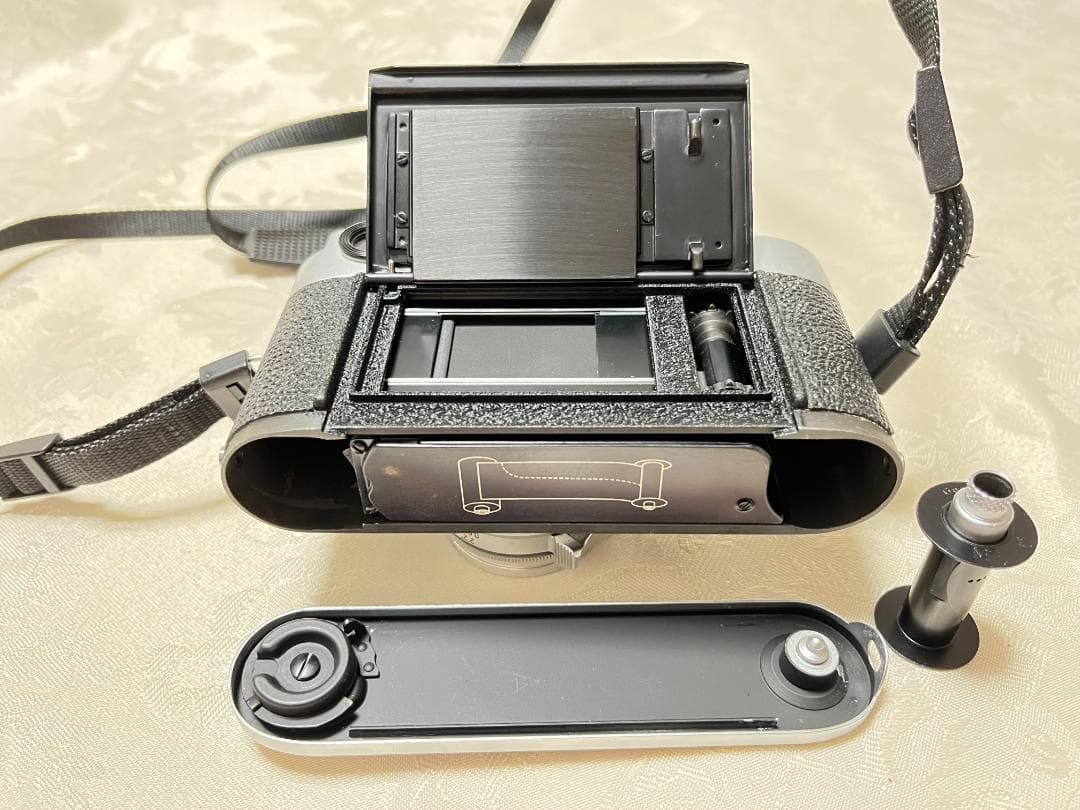 Leica M3 Summaron F2.8/35mm めがね付　美品