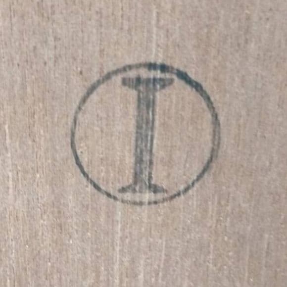 【送料込】大型 縦長 鍵付き タンス 引き出し 昭和 レトロ 収納 家具 箪笥