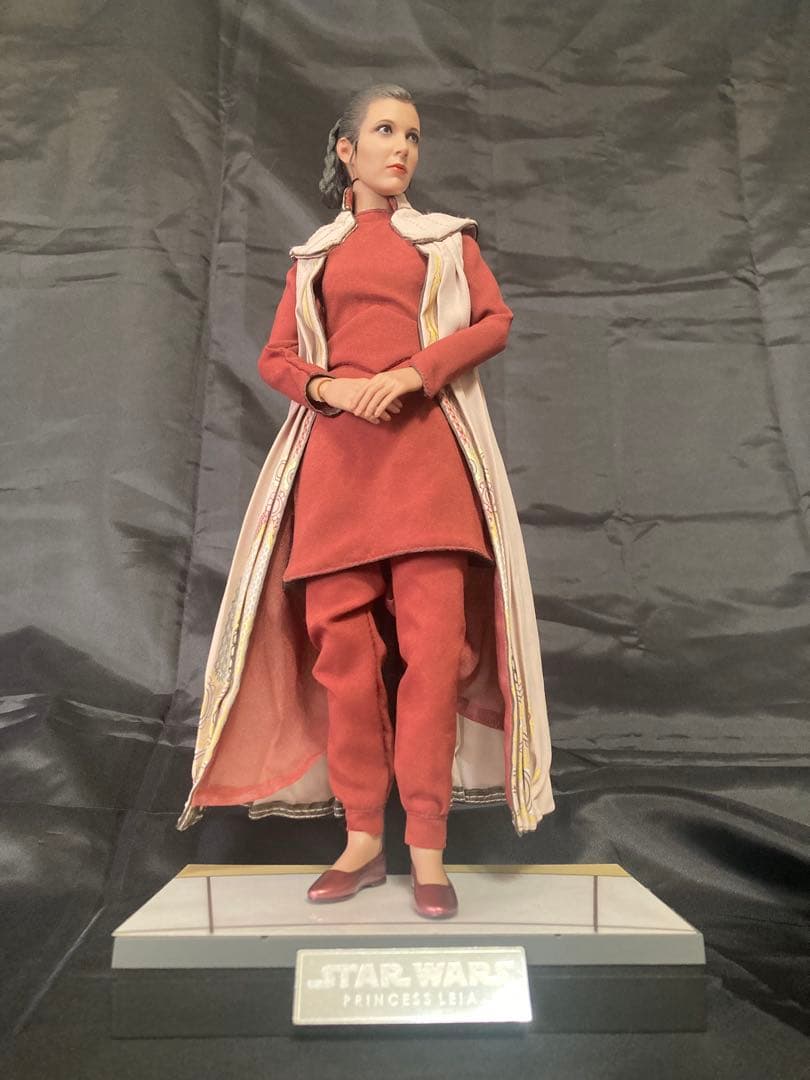 ホットトイズ　プリンセス・レイア(ベスピン版) スター・ウォーズ/帝国の逆襲