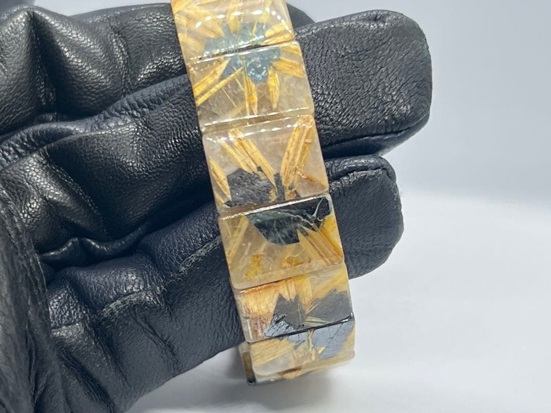 ②ゴールドルチルクォーツ太陽放射ルチルバングルブレスレット