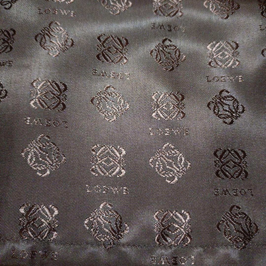 LOEWE ダークブラウン レザー 8枚はぎスカート ひざ丈