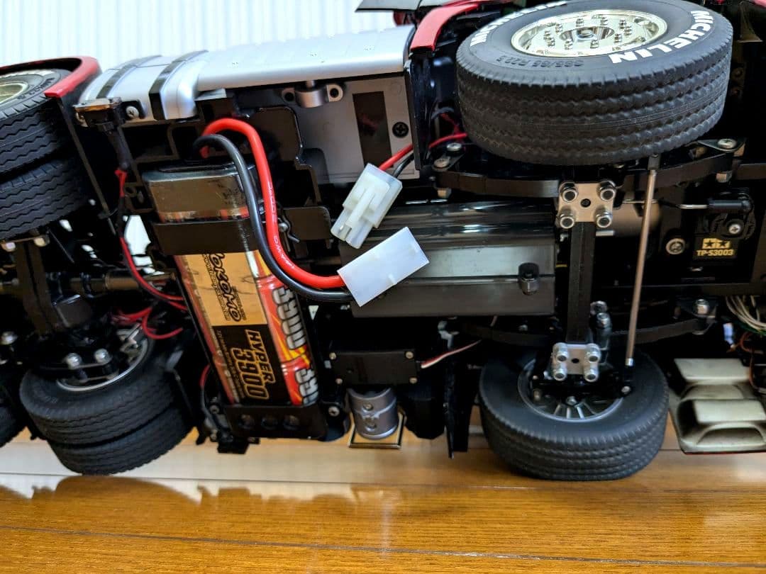 タミヤ　メルセデスベンツ　アクトロス3363 　6×４ギガスペース　フルオペ