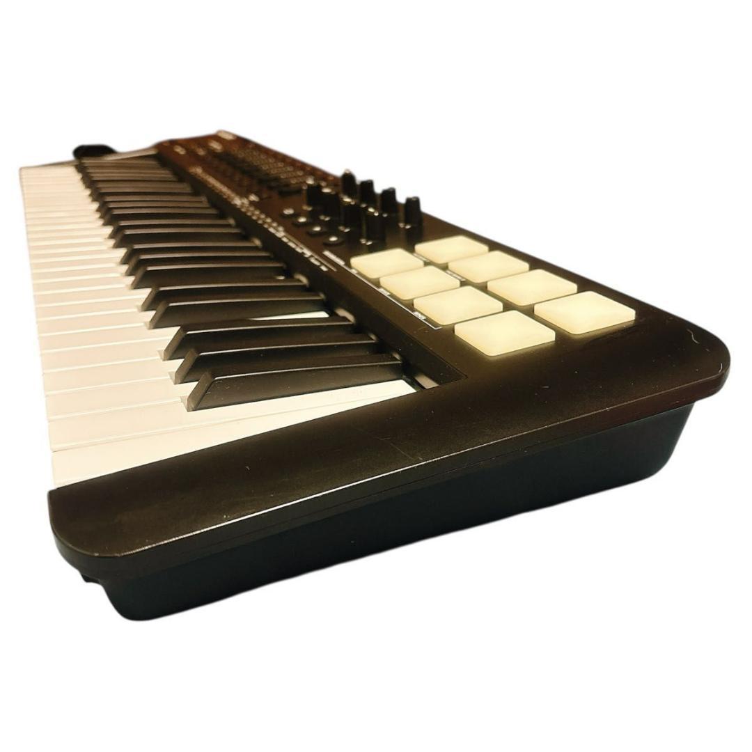 【美品】M-AUDIO OXYGEN49 MIDIキーボード　送料無料　匿名配送