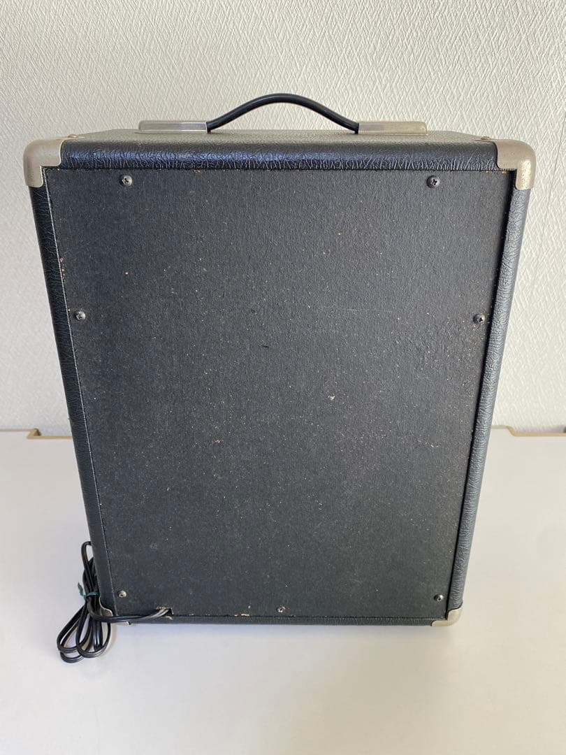 Fender Japan ベースアンプ　Bassman15