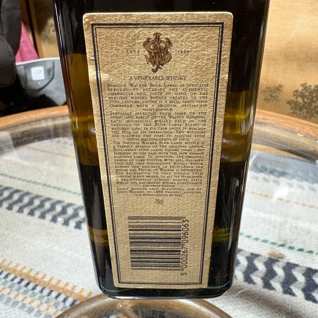 Johnnie Walker ジョニーウォーカー ブルーラベル750ml