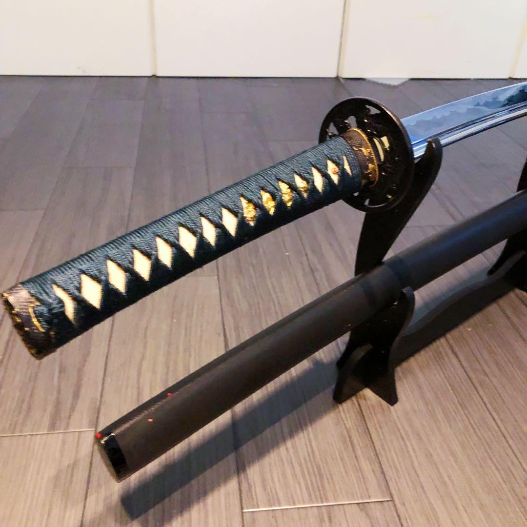 高級模造刀　居合刀　樋入り刀身　緑拵え　太刀　本格模造刀