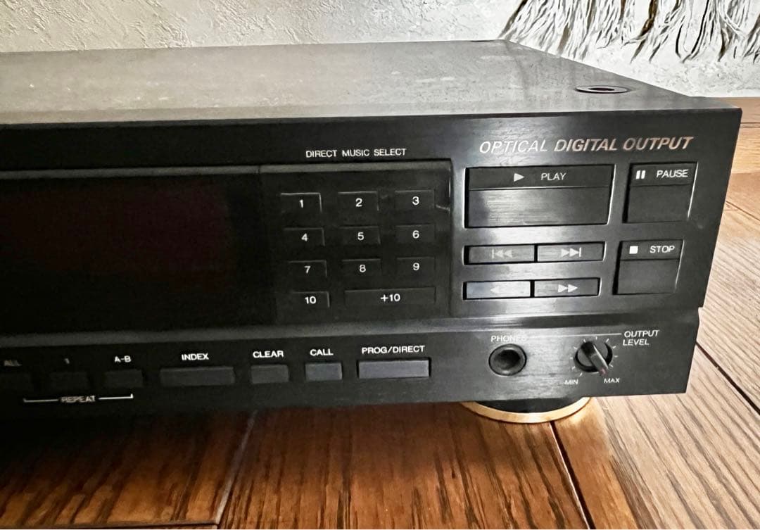 ジャンク品　DENON　CDプレーヤー　DCD-1400　レトロ品