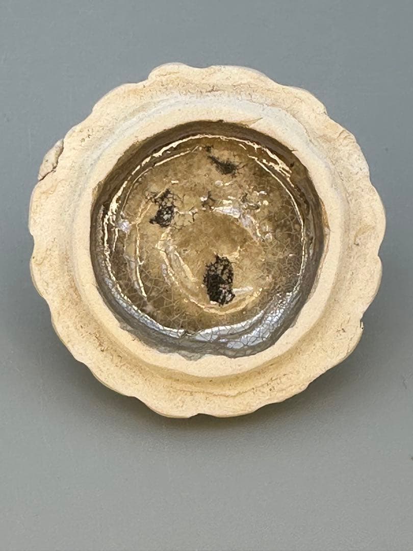 茶道具　香合　スミダ川半七　菊形