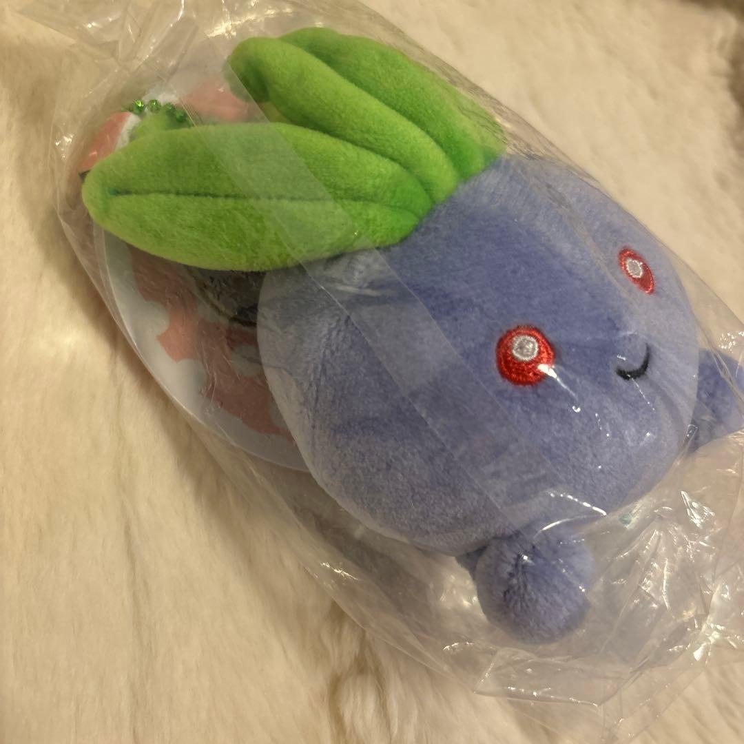 ポケモンセンター　マスコット　もっちり　ぬいぐるみ　ナゾノクサ